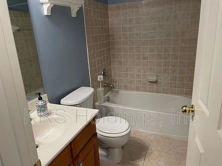 14217 Saint Germain Dr #19 — Photo 23