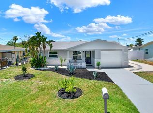 13739 Lavender Ave, Hudson, FL 34667