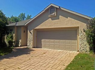 25 Portage Trl, Sauk Rapids, MN 56379