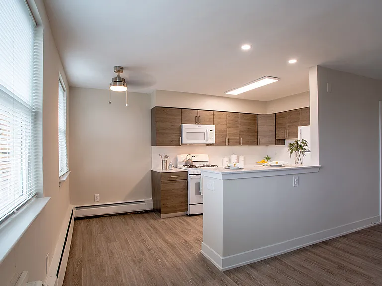 Chestnut Terrace Apartments — Photo 4
