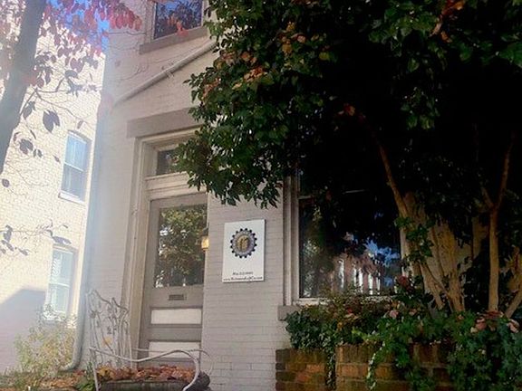 5th image of 203 N Allen Ave #2