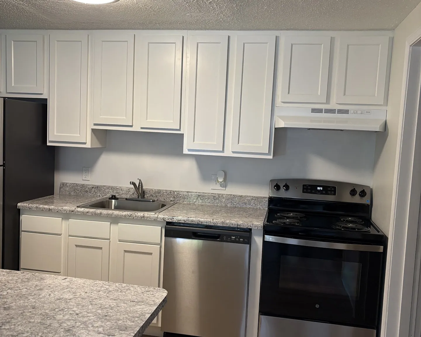 Wentworth Apartments — Photo 4