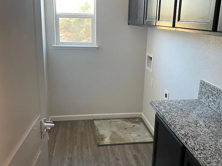 723 Phillipi Way — Photo 6