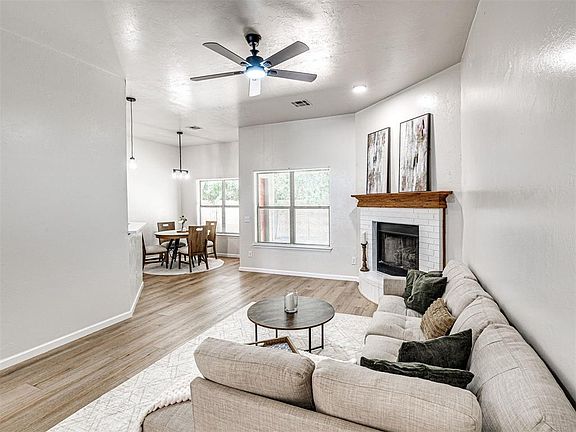 3rd image of 5341 Republic Dr