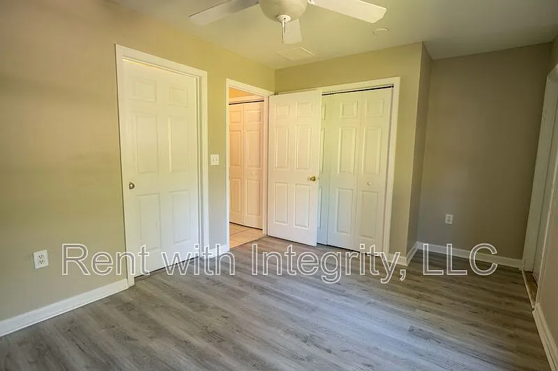 3 bed, 3.0 bath, 1140 sqft, $1,400 — Photo 3