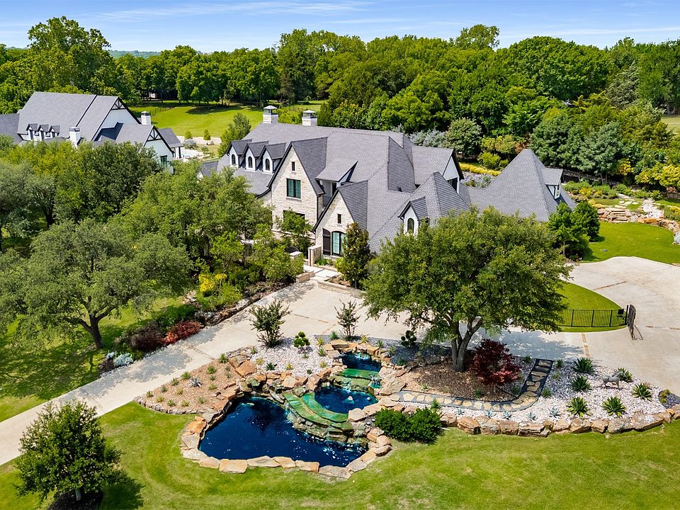1st image of 1370 Red Oak Trl