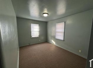4501 E Linwood Blvd #4501, Kansas City, MO 64128
