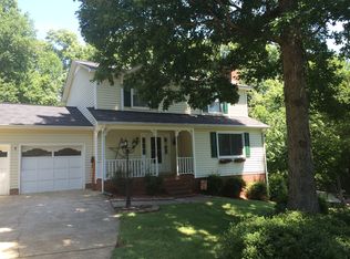 9509 White Tail Trl, Kernersville, NC 27284