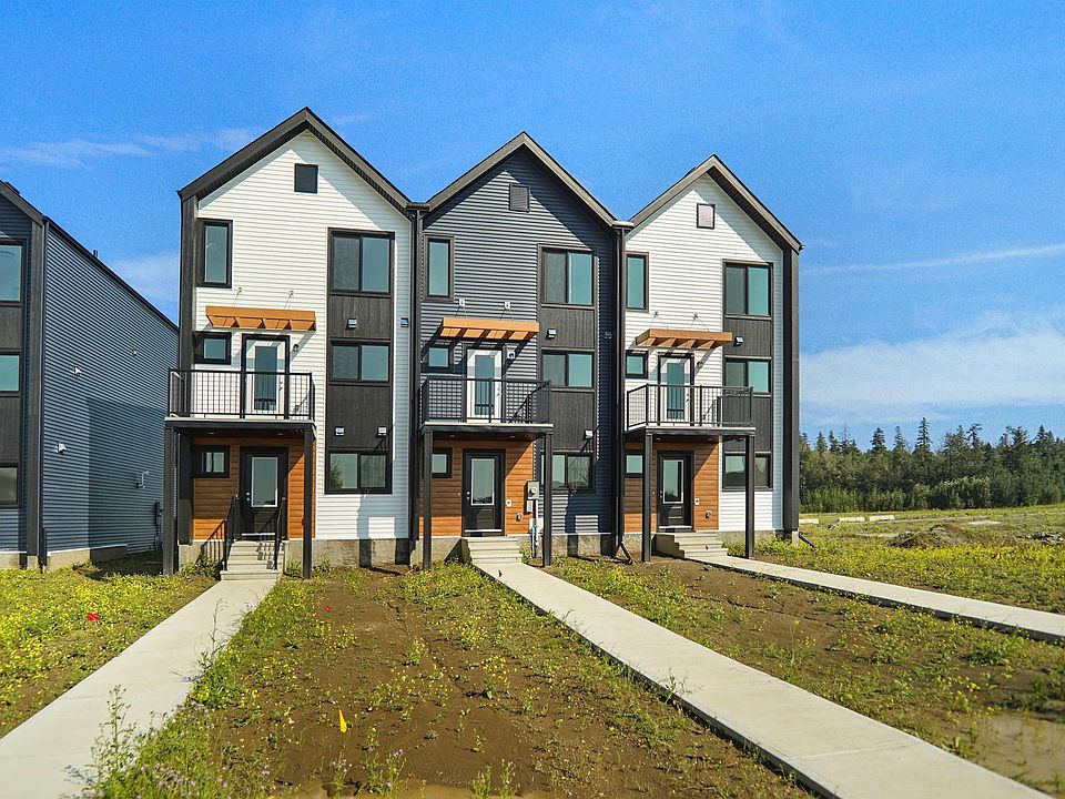 1st image of 122 Copperhaven Dr