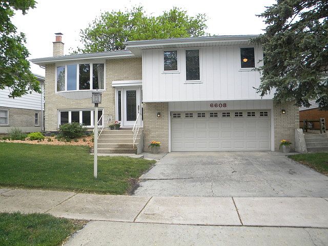 1st image of 6608 W 163rd Pl