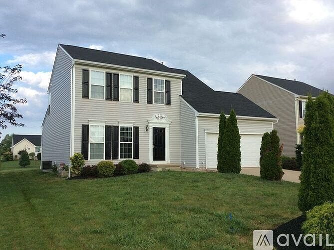 1st image of 6428 Silverstone Ln
