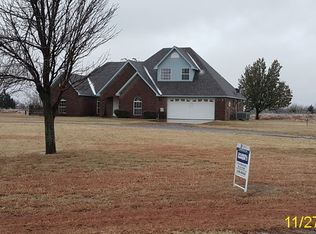446 NE Air Strip Rd, Fletcher, OK 73541