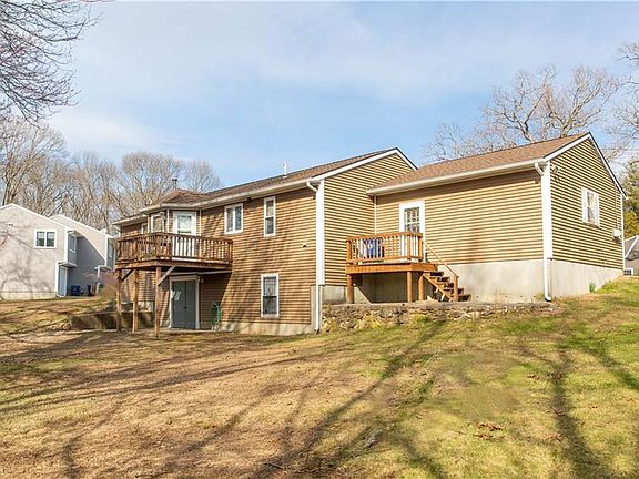 5th image of 17 Brianwood Ct