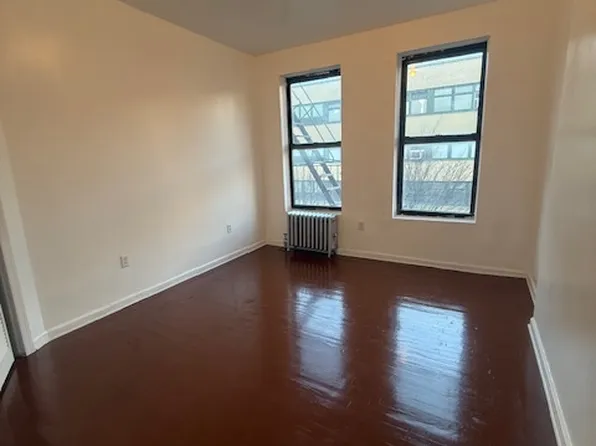 496 West 133rd Street image 1 of 22