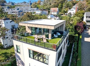 25 Portland Road, Highlands, NJ 07732