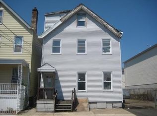 622 3rd St, Newark, NJ 07107