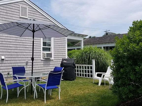 Side yard with Weber grill