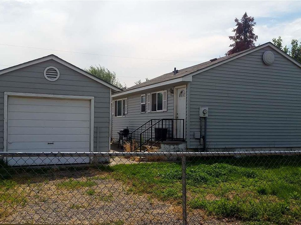 1st image of 616 Coast St