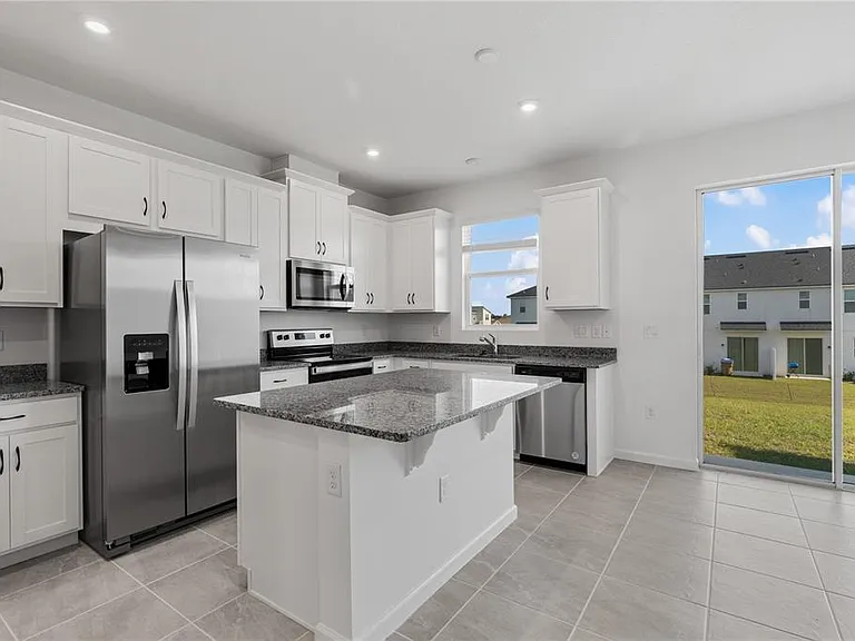 1187 Boardwalk Pl — Photo 9