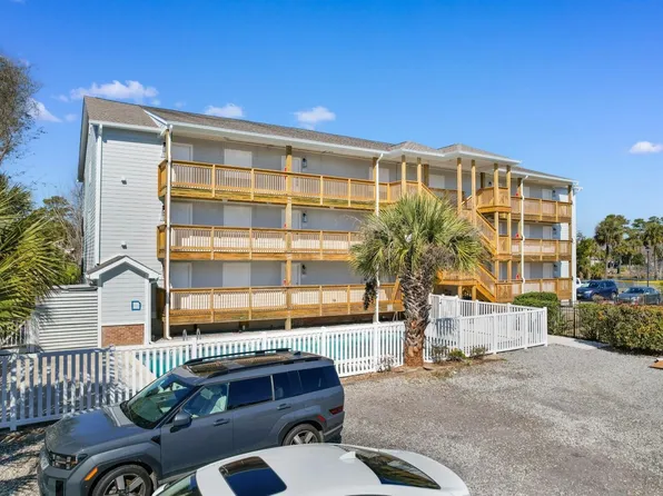 712 South Dogwood Dr. #201, Surfside Beach, SC 29575
