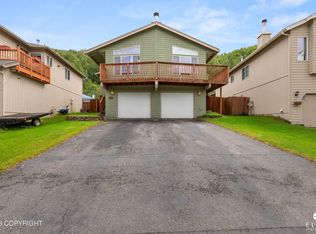 17837 Beaujolais Dr, Eagle River, AK 99577