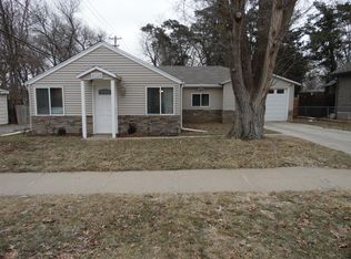 4324 S 54th St, Lincoln, NE 68516