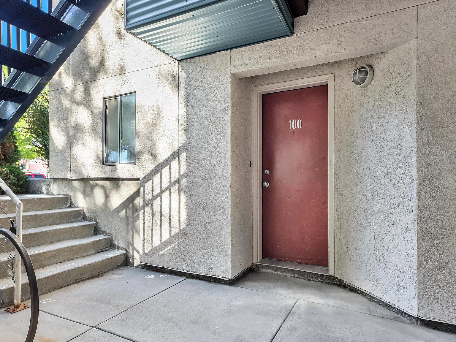 1 bed, 700 sqft, $1,350 — Photo 4