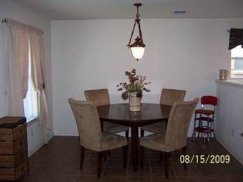 3rd image of 6720 Meadow Way Ln