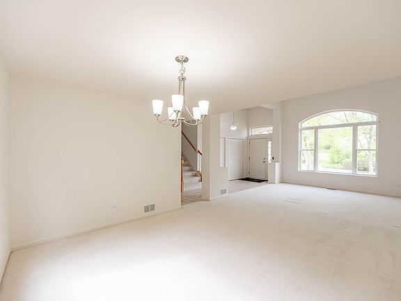 4th image of 1716 Normandy Woods Ct