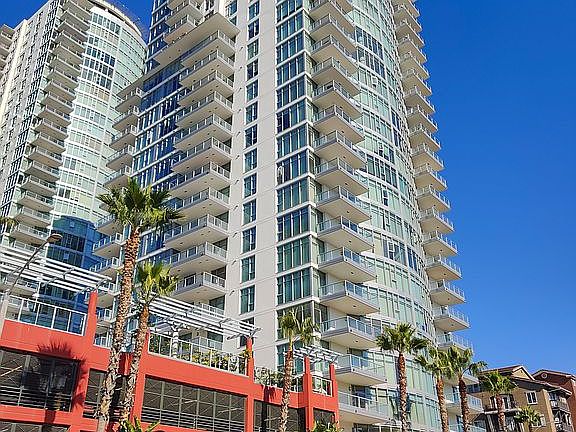 411 W. Seaside Way #903, LB 