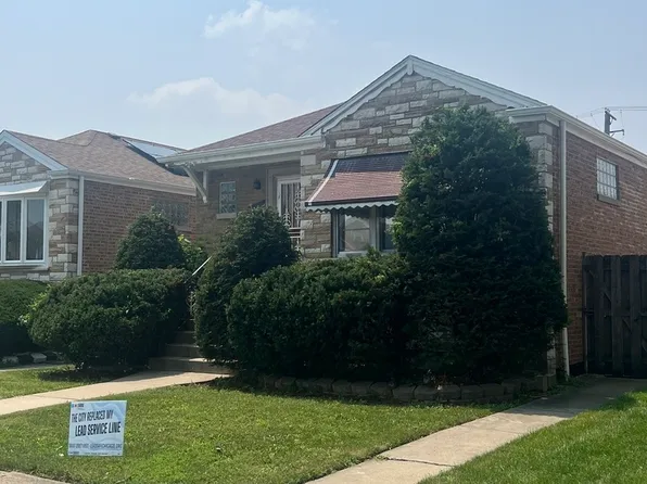 (undisclosed Address), Chicago, IL 60652
