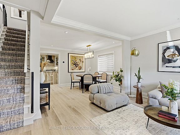 5th image of 46 Hendrick Ave