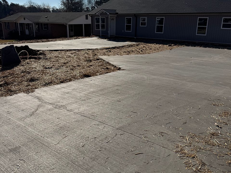 2nd image of 224 Highland Rd