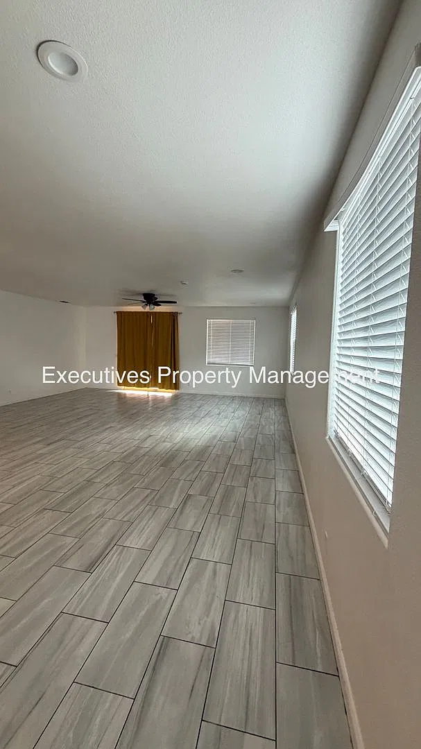 House For Rent | 7411 Louise Ave, Winton — Photo 3