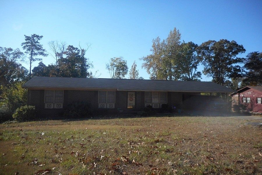 1st image of 3109 Green Grove Dr NE