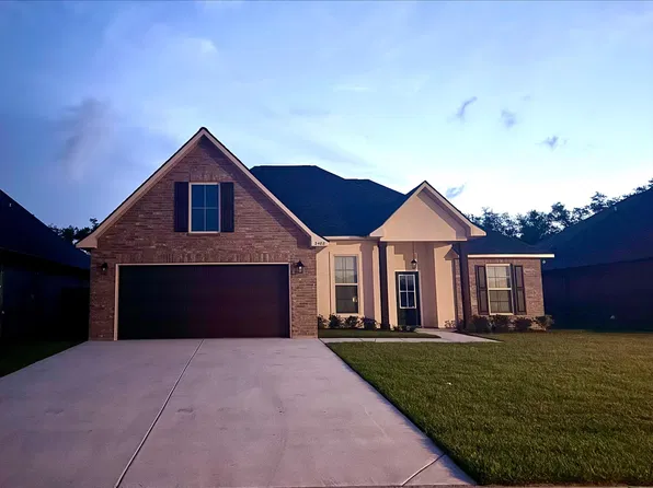 2488 Goldfinch Dr, Houma, LA 70364