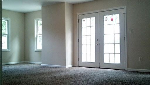 2nd image of 3625 N Sadlier Dr
