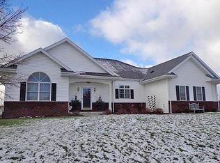 2313 Lake Aire Dr, Sheboygan, WI 53081