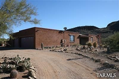 2nd image of 4701 W Nebraska St