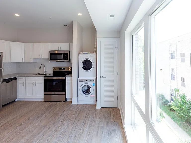 1904 Irving St NE #204 — Photo 1