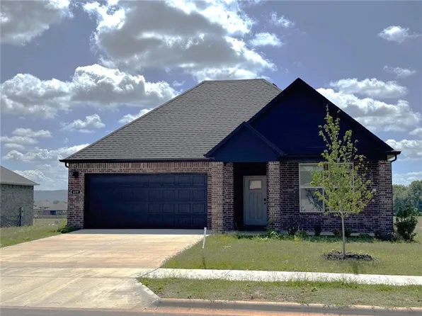 429 W Gosling Isle, Farmington, AR 72730