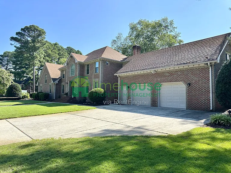 948 Forest Lakes Cir — Photo 25
