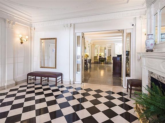 2nd image of 1349 Lexington Ave #1D