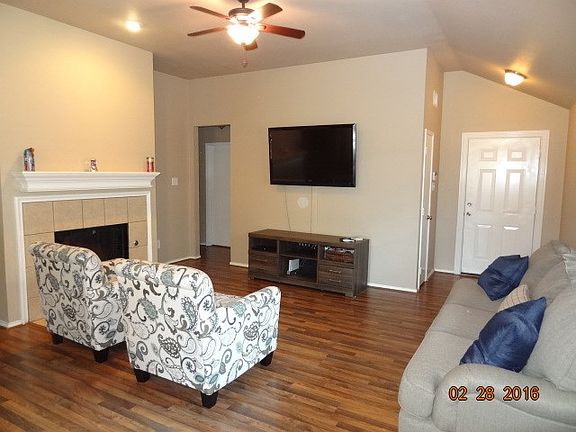 4th image of 9324 Norfolk Ln