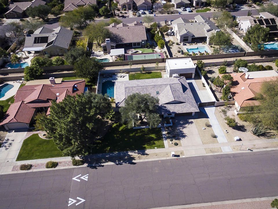 1st image of 9140 S Lakeshore Dr