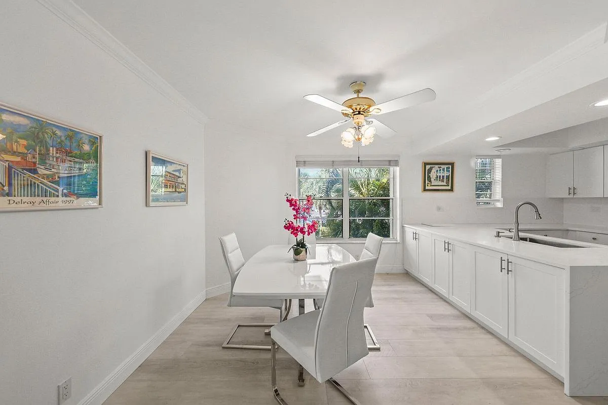 2 bed, 2.0 bath, 1500 sqft, $3,000 — Photo 3