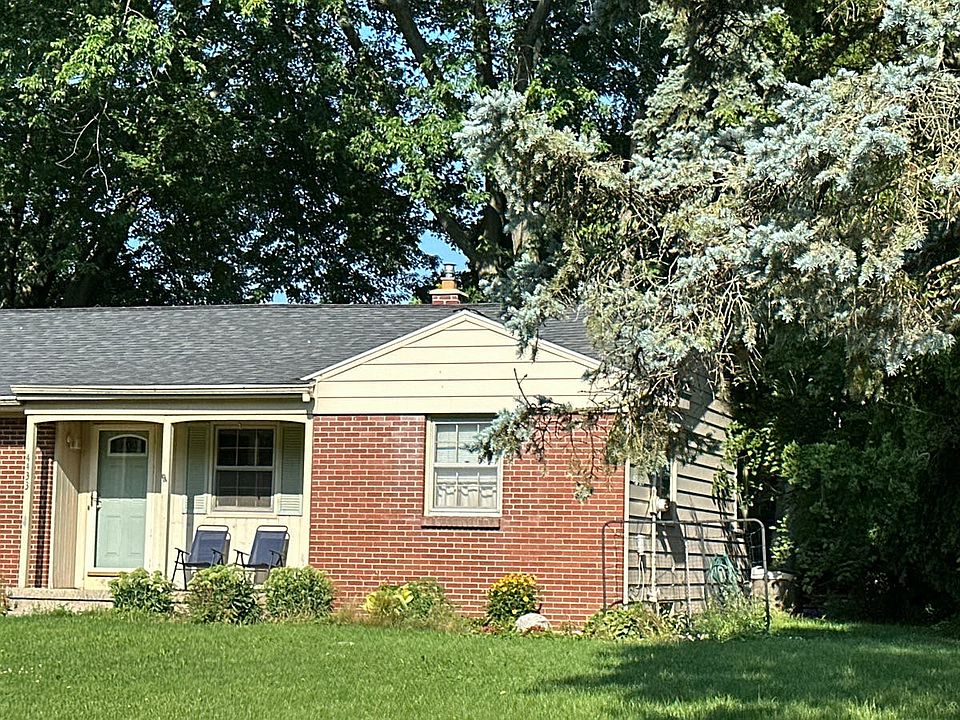 2nd image of 4433 Curwood Ave SE