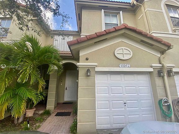 2nd image of 10915 NW 79th St