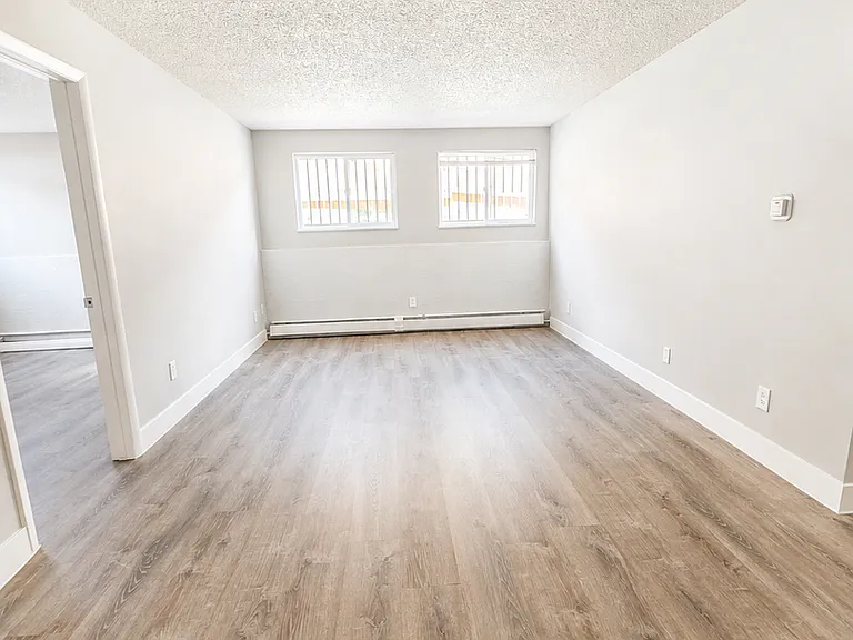 3604 E Uintah St #B10 — Photo 4