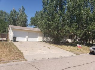 7 Declaration Ln, Gillette, WY 82716
